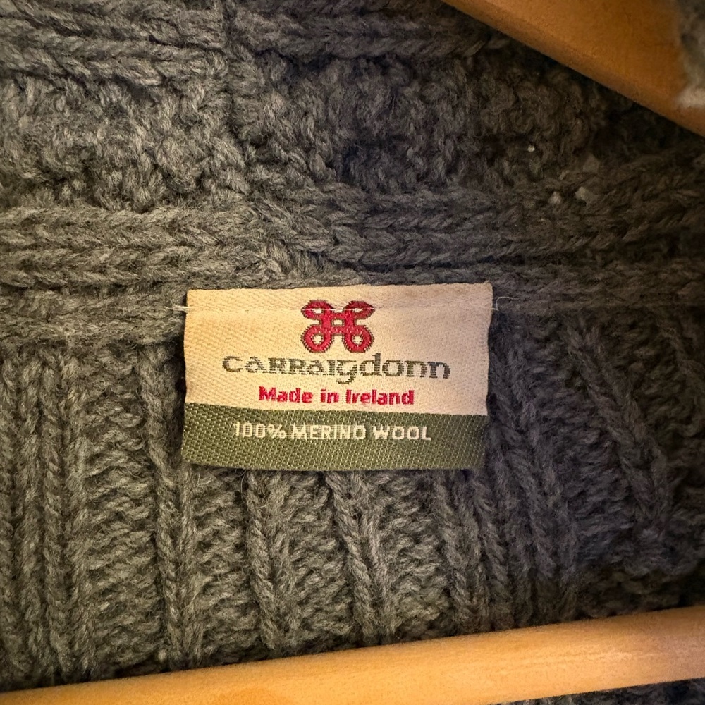 Carraigdonn Irish Wool Cardigan - Picture 3 of 6